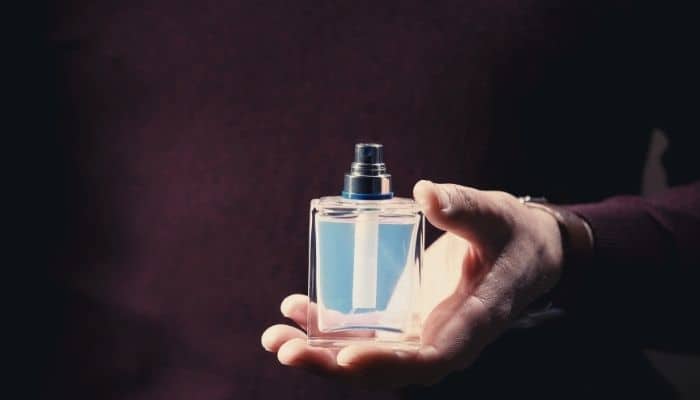 Best Men's Perfumes With Sillage and Longevity